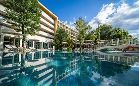 Hvd Club Bor Ultra All Inclusive - Private Beach & Free Parking